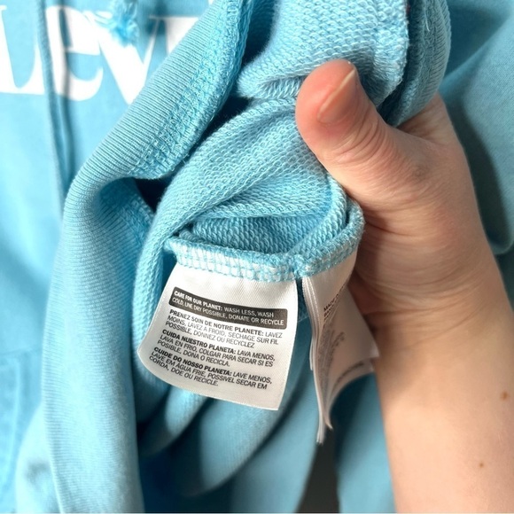 Levi’s Sky Blue Graphic Logo Pullover Knitted Hooded Sweatshirt Size Medium - Picture 11 of 16